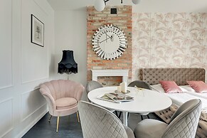 Dom & House - Podwale Staromiejskie