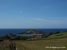 19 Burgh Island Causeway