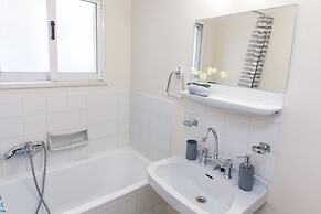 Athens Central Explorer Nest 1 Bd Apt