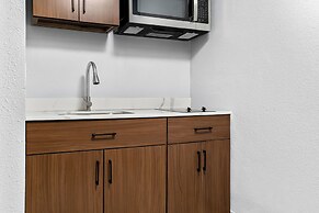 Red Roof Inn Auburn Hills