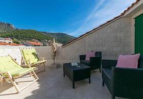 Mate 1 - 130 m From sea - R2 Roza