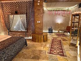 Ceran Stone House