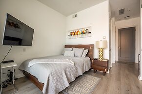 Charming Yorkville Condos