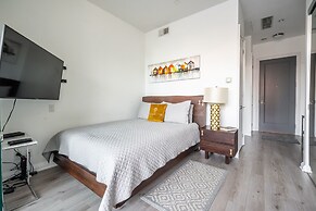 Charming Yorkville Condos