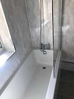 2 Bed House Near Anfield Stadium