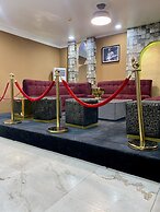 Glovis Luxury Apartments
