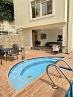 Glovis Luxury Apartments
