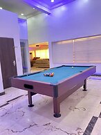 Glovis Luxury Apartments