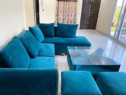 GoBravo 72 - 3BHK Farm with Pool & Garden Sec150 Noida