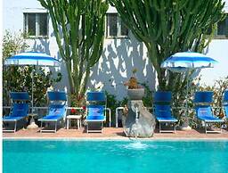 Room in B&B - Standard Double or Twin Room Overlooking Citara Bay