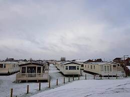 Inviting Beautiful 3-bed Caravan in Ingoldmells