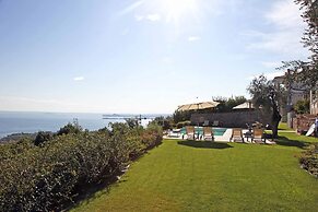 Villa Teodora in Toscolano-maderno