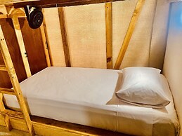 Hotel Capsula Vive Surf