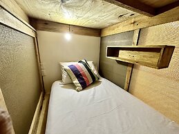 Hotel Capsula Vive Surf