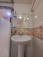 2U HOSTEL & GUEST HOUSE