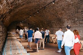 Castel Mimi Wine Resort