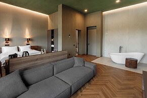 Castel Mimi Wine Resort