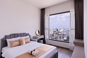 Bluesky MarQ Luxury Vaccation