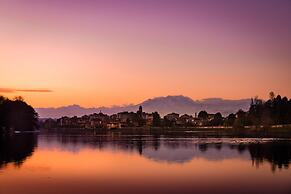 La Cascina di Elma Few Meters From Lake