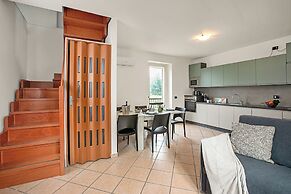 La Cascina di Elma Few Meters From Lake