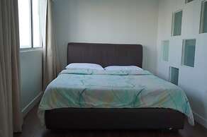 COZI modern loft suite at BGC