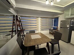 COZI modern loft suite at BGC
