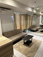 COZI modern loft suite at BGC