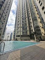 COZI modern loft suite at BGC