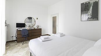 Padova 115 in Milan With 1 Bedrooms and 1 Bathrooms