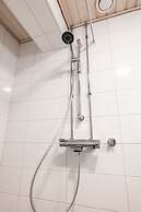 2ndhomes Cozy 1BR Apartment with Balcony