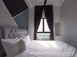 The Horizon Ipoh L15 by Grab A Stay