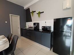 The Horizon Ipoh L15 by Grab A Stay