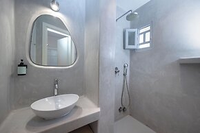 Flisvos Beach Apartments