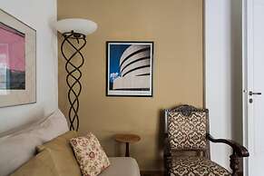 100m2 of Classical Beauty Comfort Near Syntagma