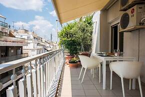 100m2 of Classical Beauty Comfort Near Syntagma