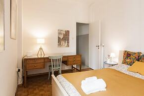 100m2 of Classical Beauty Comfort Near Syntagma