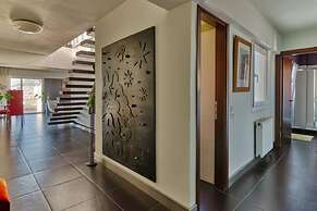 360 Athen s View at lux two Storey Penthouse