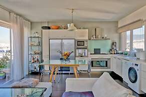 360 Athen s View at lux two Storey Penthouse