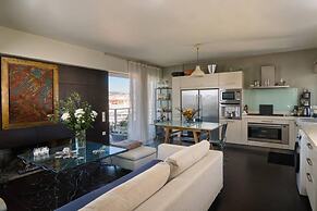 360 Athen s View at lux two Storey Penthouse