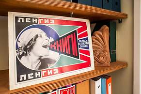 The Architect s 90m2 Flat a Breath From Parthenon