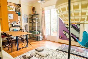 The Architect s 90m2 Flat a Breath From Parthenon