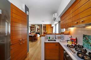 Mon3 The Magnificent Flat 1 Parthenon