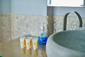 Mon3 The Magnificent Flat 1 Parthenon