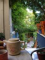 Dream Studio w h Private Balcony Central Athens