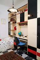 Spacious Central Apartment w h Free Parking Spaces