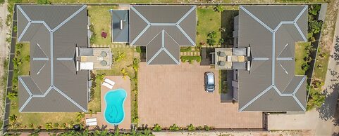 Palm Holiday Apartments