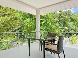 Palm Holiday Apartments