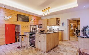 Doug's Mountain Getaway