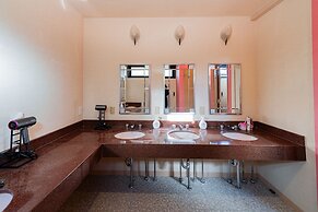 E JOY INN-East Nipoori Branch