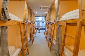 E JOY INN-East Nipoori Branch